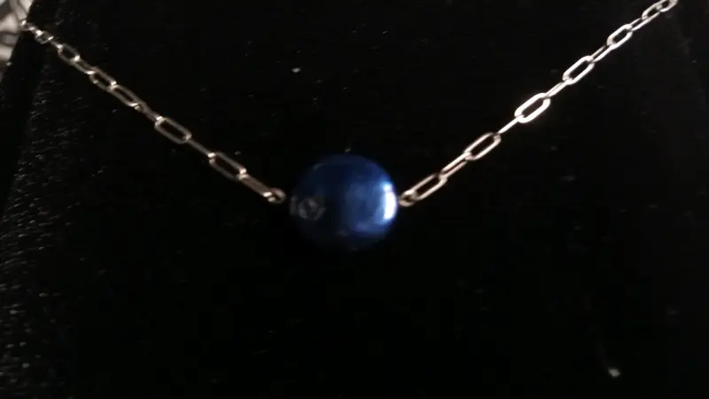 Collar de plata, con perla de río azul (40cm)
