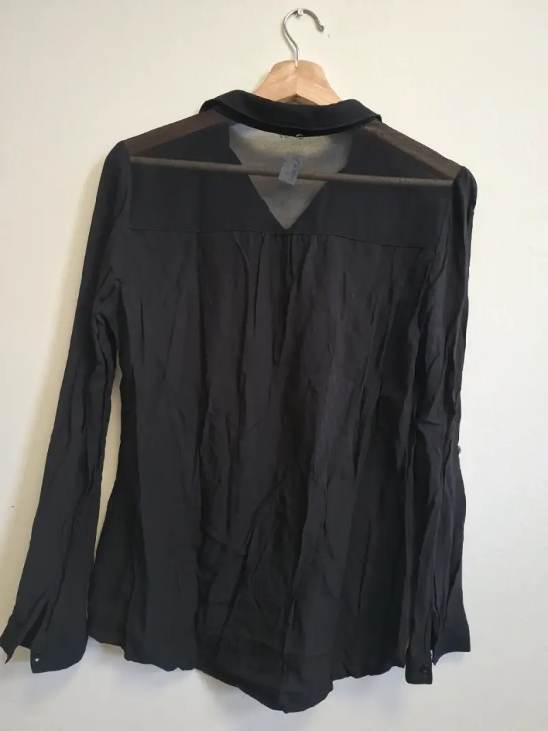 Blusa negra de gasa para mujer - 3