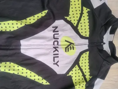 Chaqueta de ciclismo Nuckily XL negra y amarilla - miniatura 3