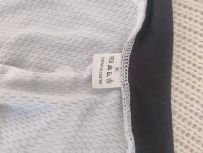 Chaqueta de ciclismo Nuckily XL negra y amarilla - miniatura 4