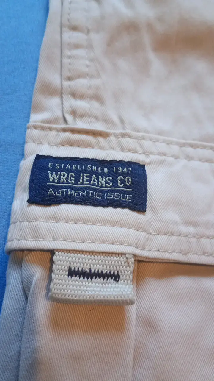 Bermudas cargo beige WRG Jeans Co niño talla 8 -10 - 4