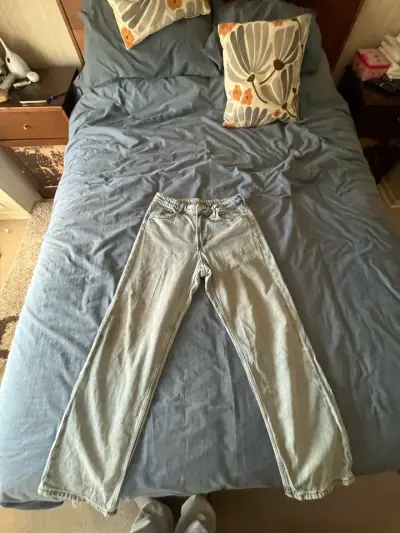 Jeans de mezclilla azul claro talla 16 - miniatura 1