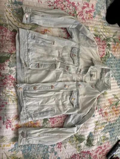 Chaqueta de mezclilla Forever 21 azul claro - miniatura 1