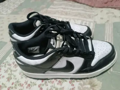 Zapatillas Nike panda talla 40 (25 cm) - miniatura 1