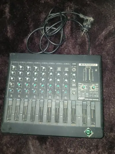Mezclador de Audio OSP Minipower 8 - miniatura 1