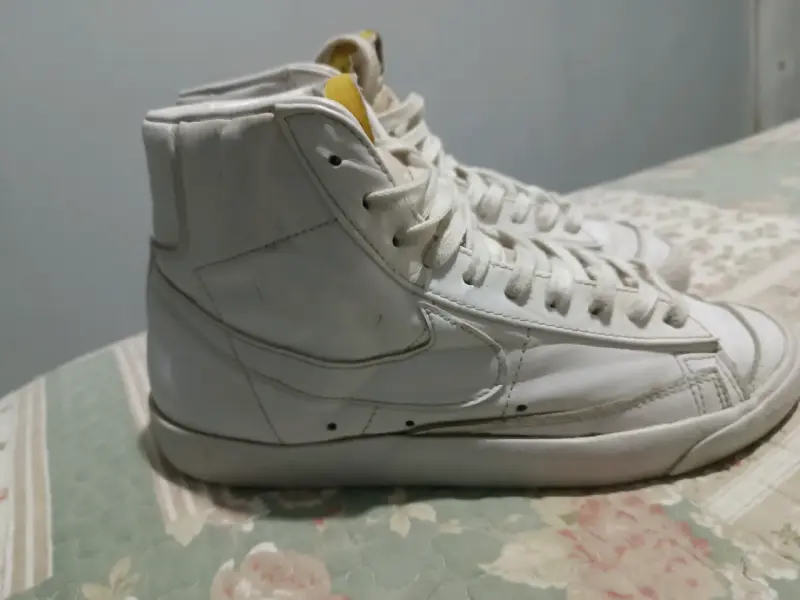 Zapatillas blancas de caña alta para hombre - 2