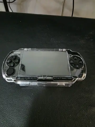 Consola PSP excelente estado + 3 juegos Metal Gear - miniatura 1