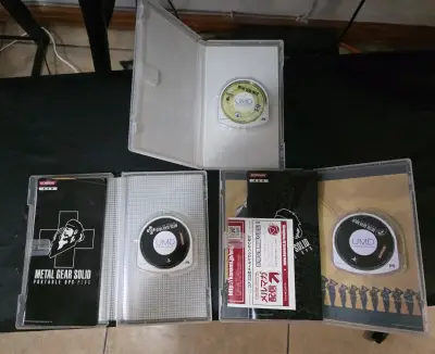 Consola PSP excelente estado + 3 juegos Metal Gear - miniatura 6
