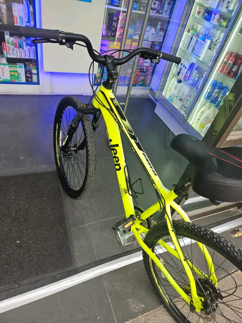 Bicicleta Jeep Amarilla de Montaña - 2