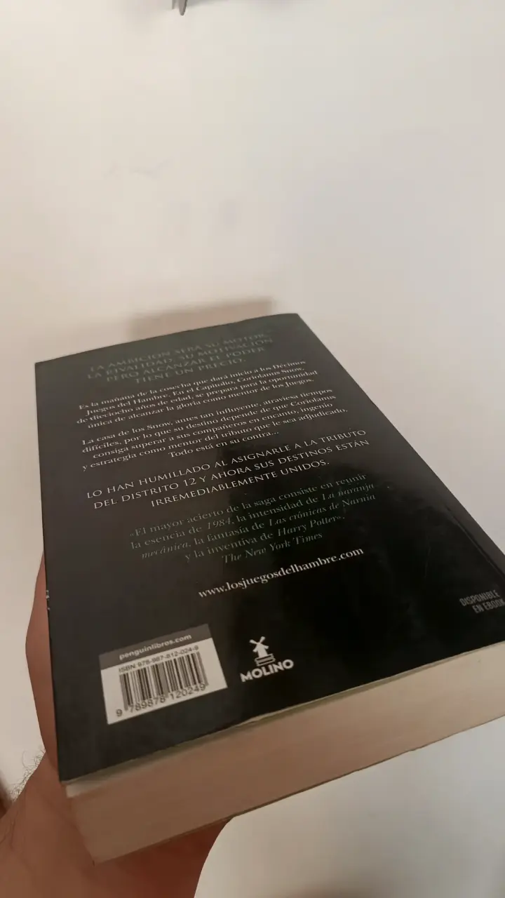Libro Balada de Pájaros Cantores y Serpientes de Suzanne Collins - 2