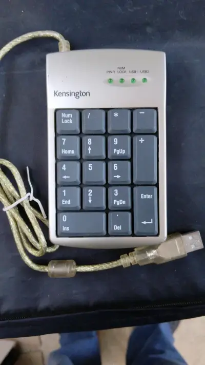 Teclado numérico USB Kensington con cable - miniatura 1