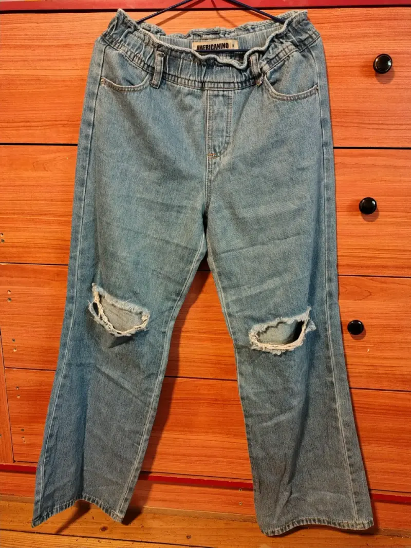 Jeans Americanino con roturas - 2