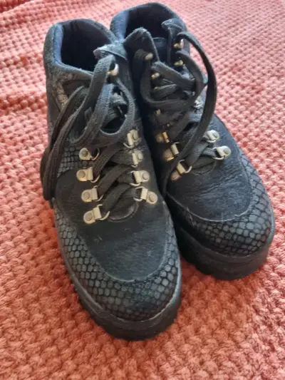 Botines marca ROMANO - miniatura 1