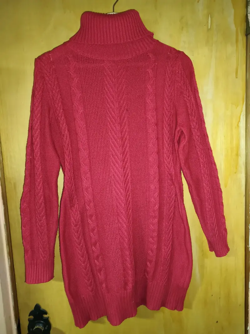 Vestido de punto rojo con cuello alto - 2