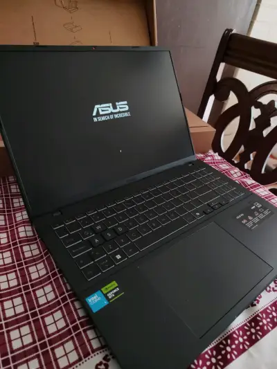 Notebook ASUS V16 Gamer intel i5 - miniatura 1