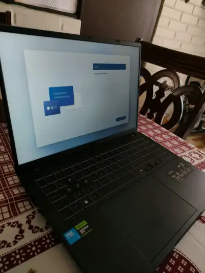 Notebook ASUS V16 Gamer intel i5 - miniatura 2