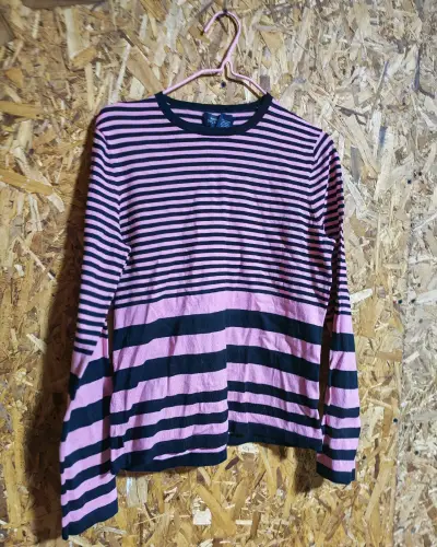 Lote de Suéteres de Mujer en Varios Colores - miniatura 1