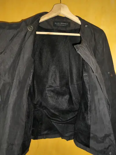 Chaqueta Negra Ellus Originals de Calidad Premium - miniatura 3