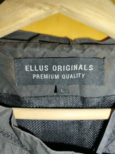 Chaqueta Negra Ellus Originals de Calidad Premium - miniatura 4