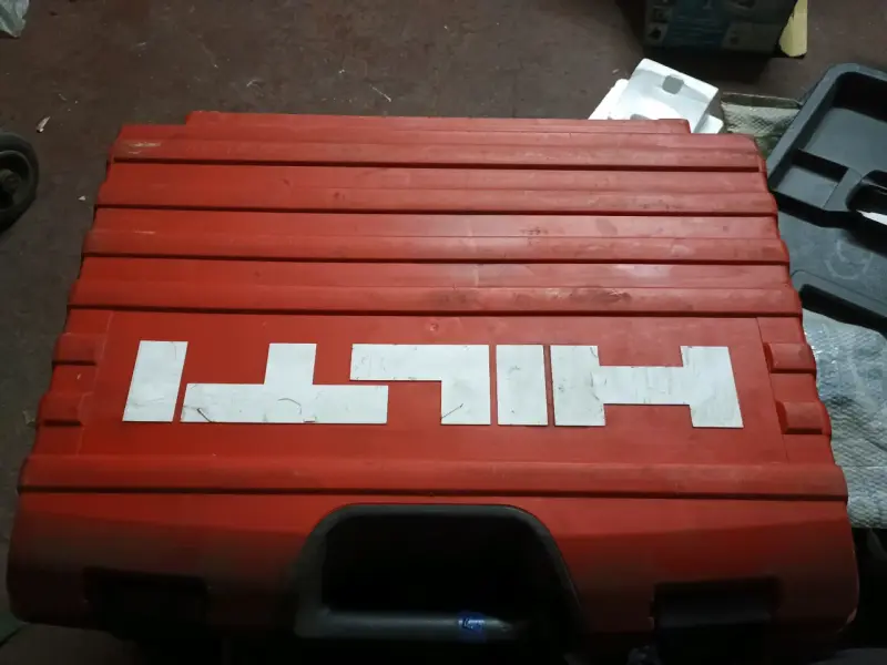 Martillo Demoledor Hilti TE 70 ATC en Buen Estado - 3