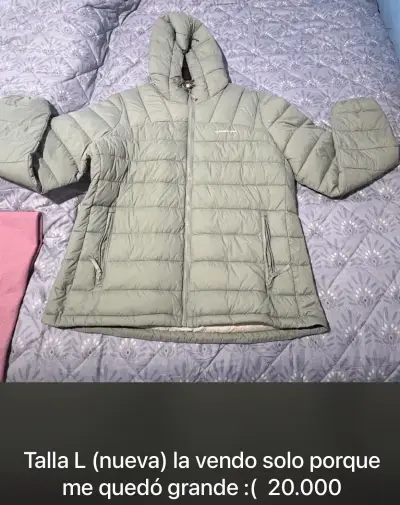 Chaqueta de pluma verde talla L nueva - miniatura 1