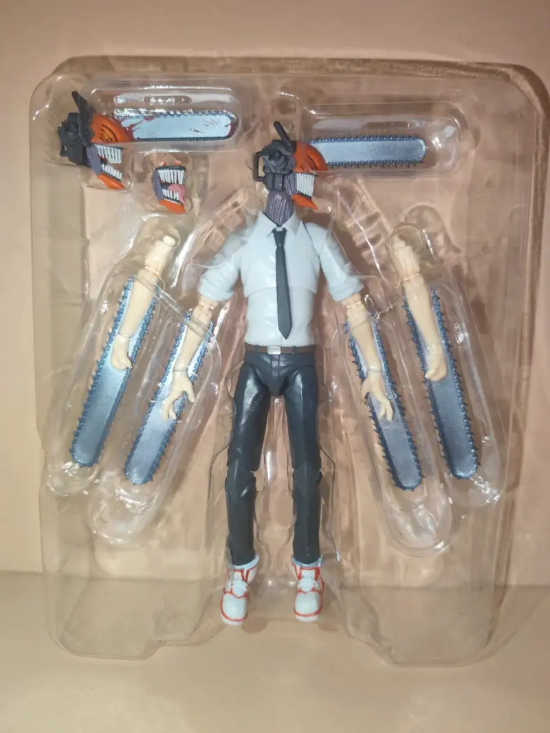 Figura de acción Chainsaw Man articulada - 6