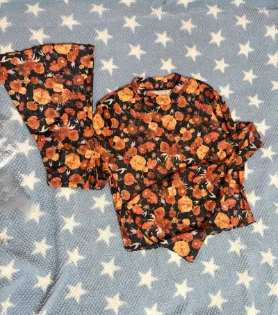 Polera Malla Floral - miniatura 1
