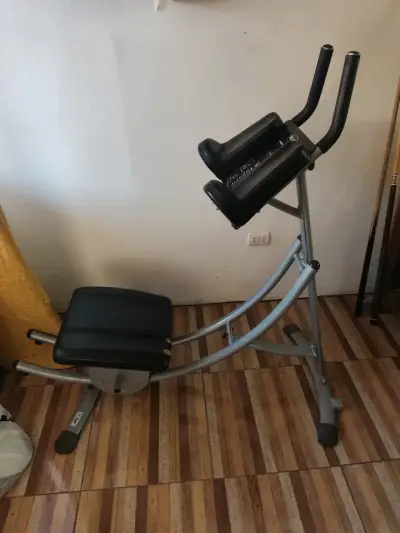 Máquina de ejercicios Ab Coaster para abdominales - miniatura 1