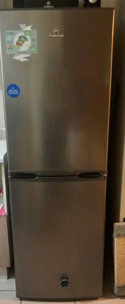 Refrigerador Mademsa de acero inoxidable - miniatura 1