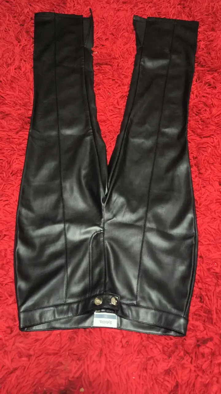 Pantalones de cuero sintético negro para mujer - 4