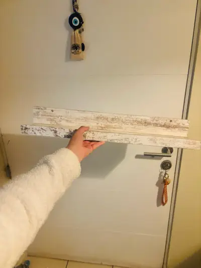Repisa de madera rústica blanca - miniatura 1