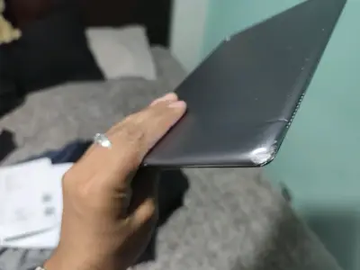 Tablet Huawei MediaPad M5 Lite con detalle - miniatura 1