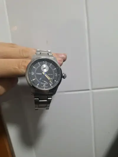 Reloj automático Timex con correa de acero - miniatura 5