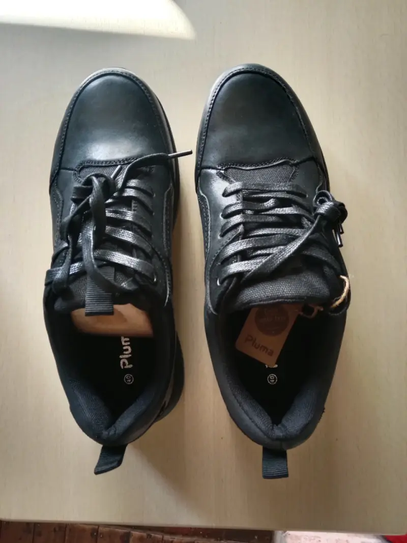 Zapatillas negras de cuero para hombre - 2