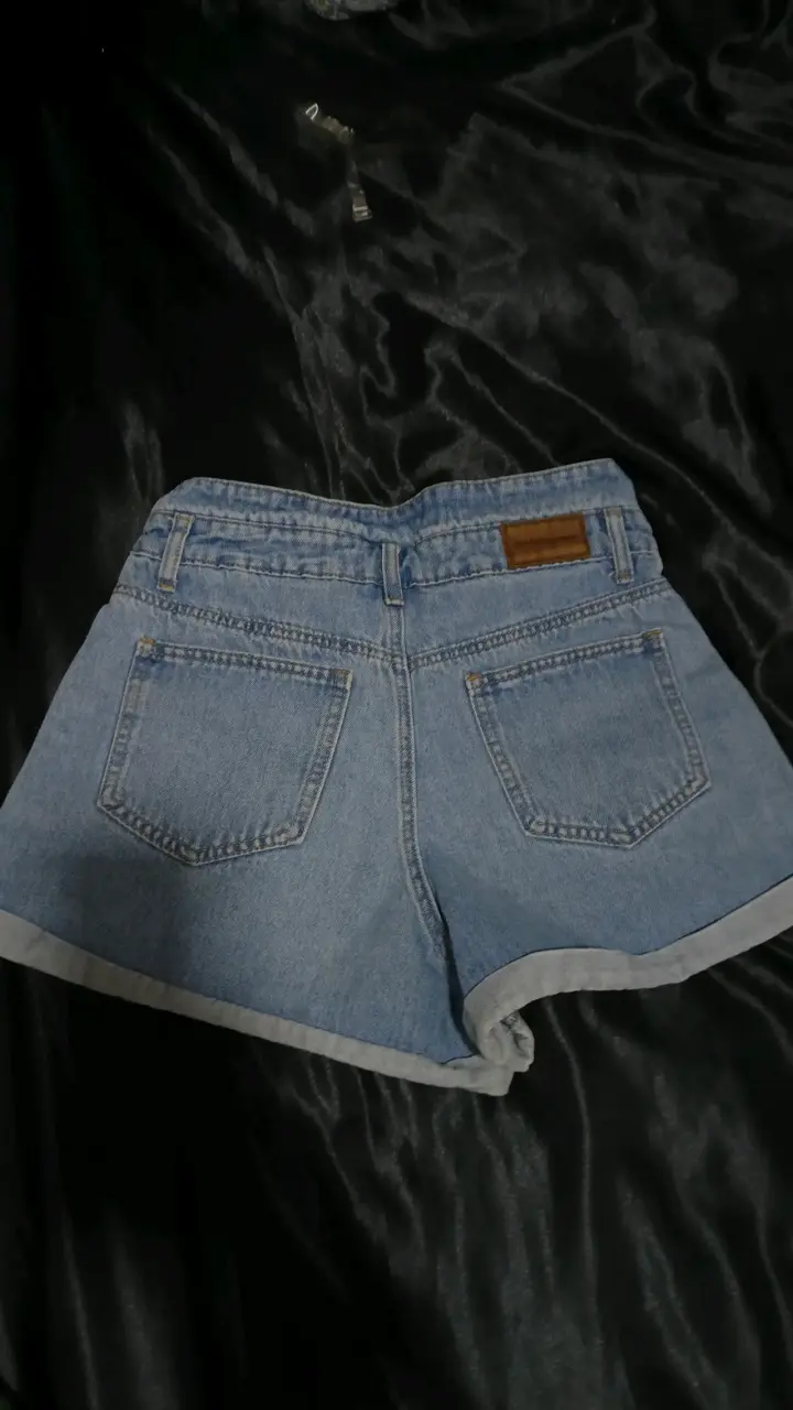 Shorts de mezclilla azul claro para mujer - 2