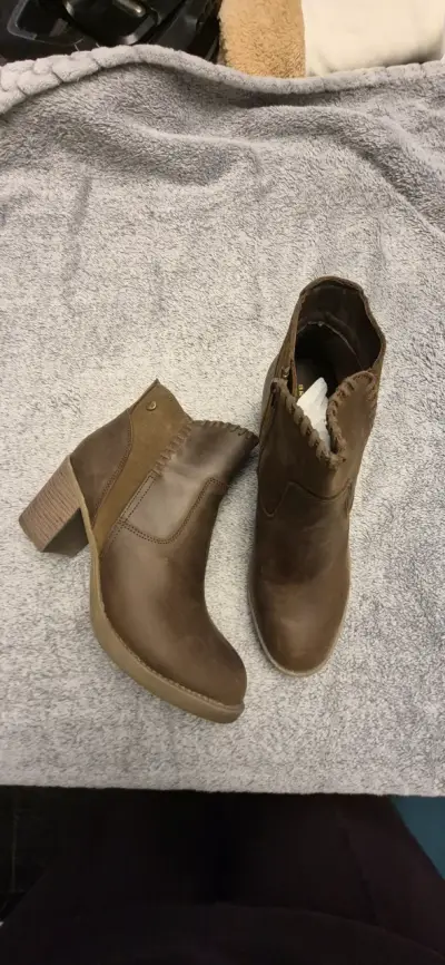 Botines de cuero marrón con tacón medio - miniatura 1