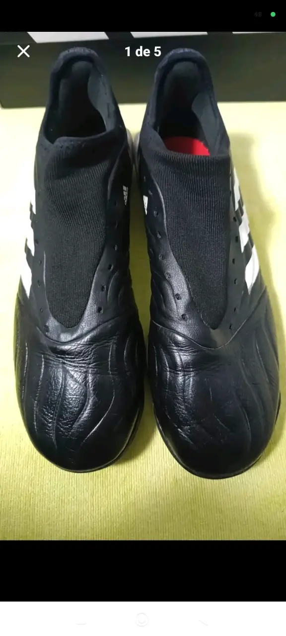 Botines de fútbol negros Adidas Predator