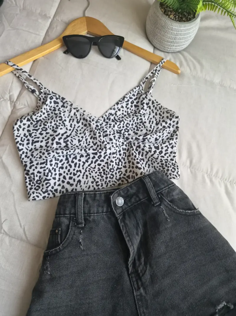 Set de tops estampados animal print