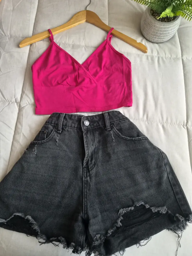 Top corto fucsia para mujer - 2