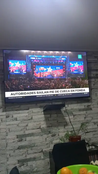Televisor smart tv 55 - miniatura 1