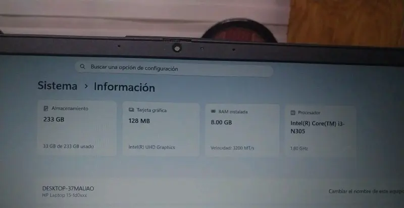 Laptop HP Intel Core i3 con 8GB RAM - 3