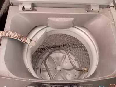 Lavadora automática Midea 9 kg gris - miniatura 5