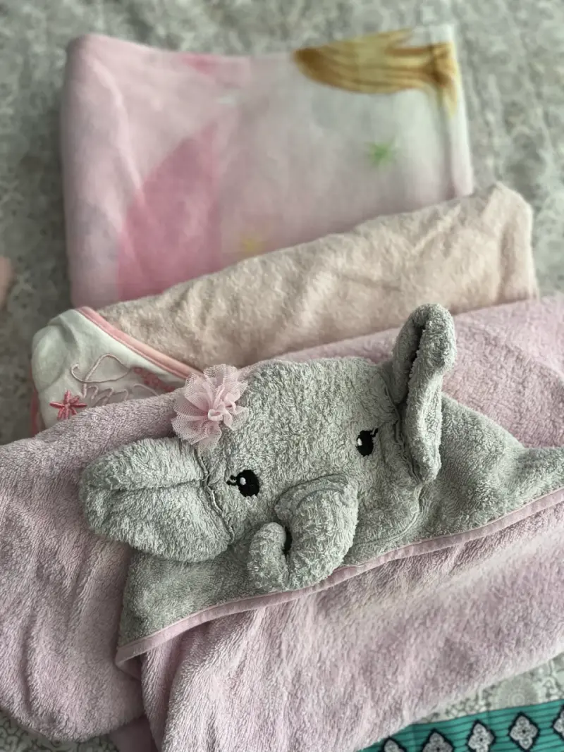 Set de mantas y toallas para bebé con diseño de elefante - 2