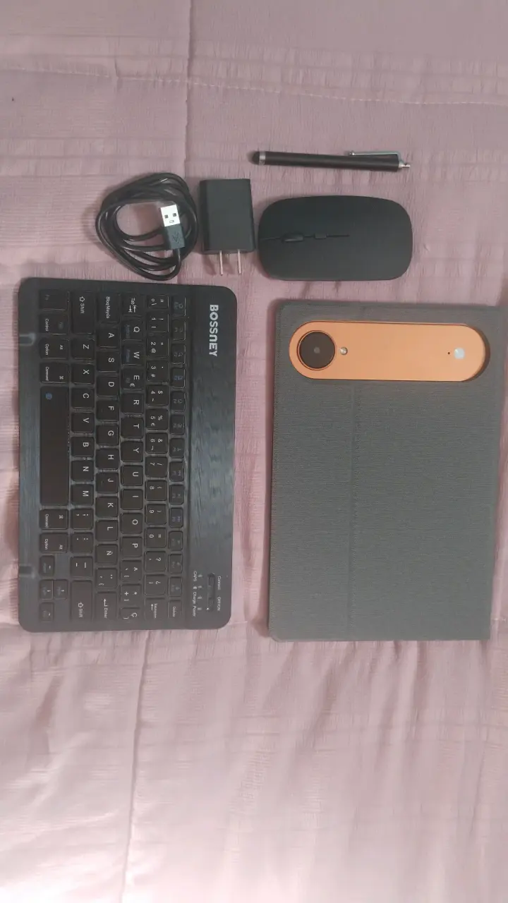 Set de teclado, mouse y tablet Bossney