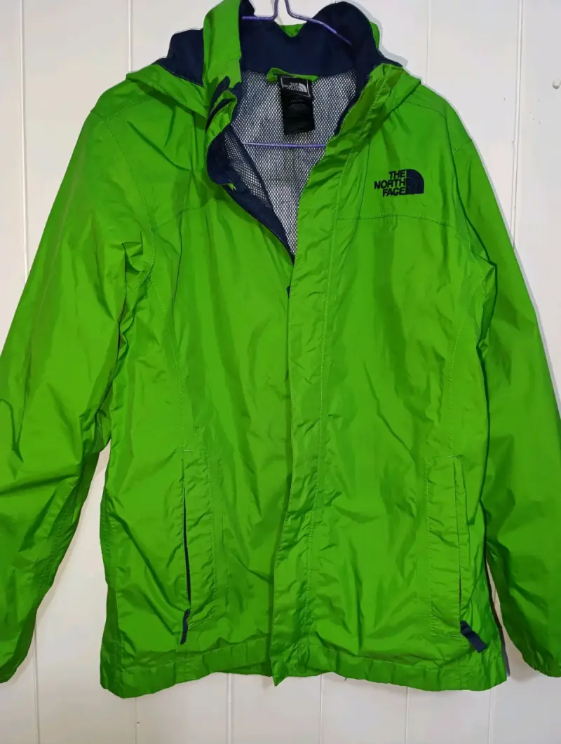 Chaqueta impermeable verde The North Face para hombre - 3