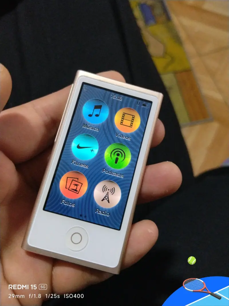 Reproductor MP3 Apple iPod 16GB Plata - 1