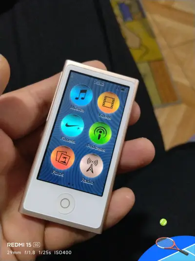 Reproductor MP3 Apple iPod 16GB Plata - miniatura 1