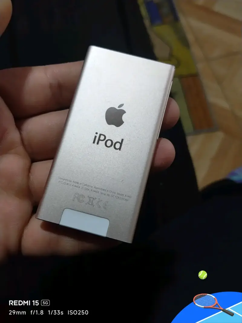 Reproductor MP3 Apple iPod 16GB Plata - 2