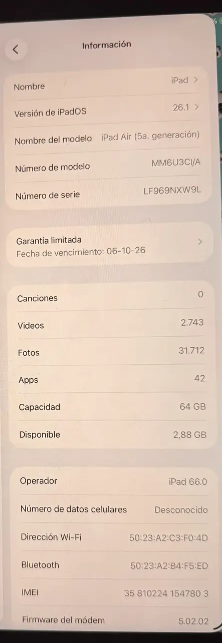 iPad Air 5ta Generación 64GB con Teclado - 2