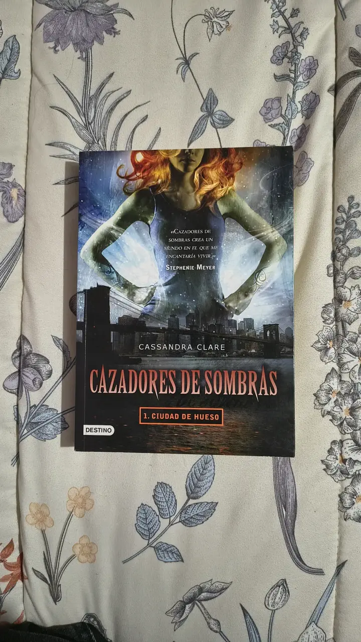 Cazadores de Sombras 1 Ciudad de Hueso original - 1